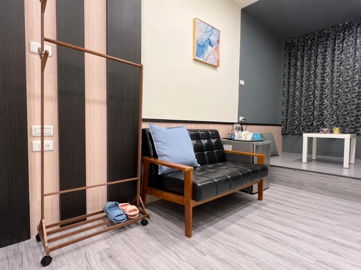 Reise Guesthouse 喜遊旅宿 ゲストハウス 旅マニア 台南 エクステリア 写真