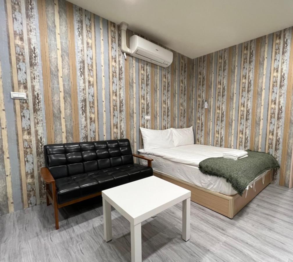 Reise Guesthouse 喜遊旅宿 ゲストハウス 旅マニア 台南 エクステリア 写真